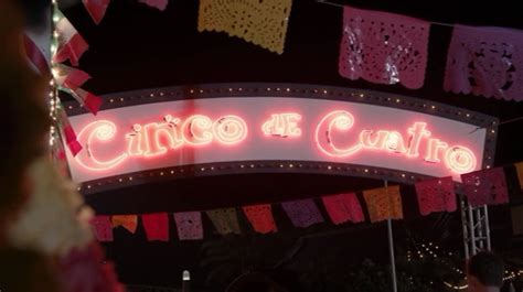 cinco de quatro.